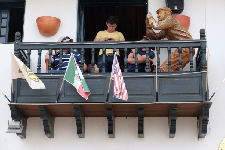 balcony